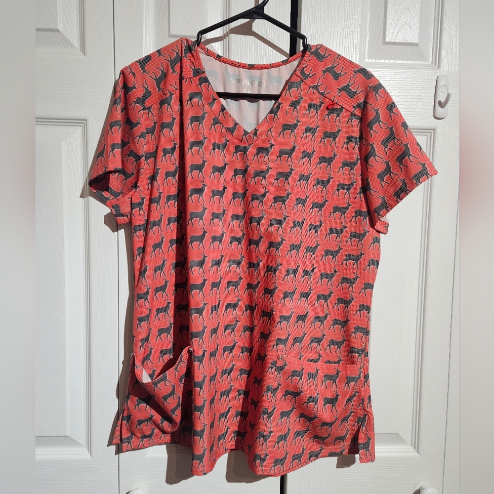 NWOT Scrubletics Scrub Top | Light Red Deer Pattern Size Large